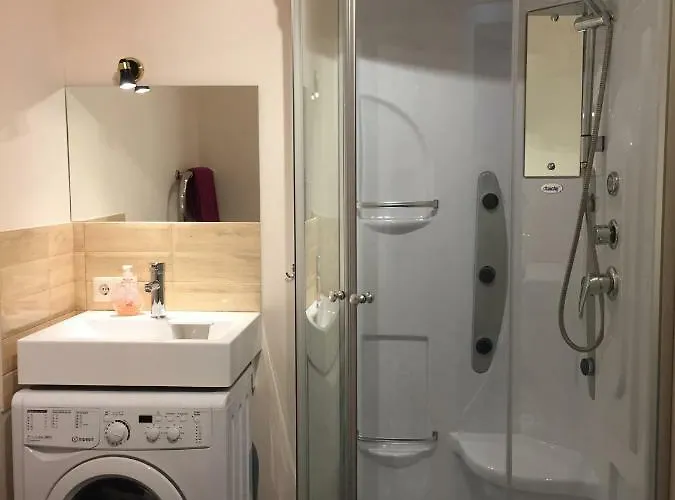 Apartment Cat Garden Deluxe *