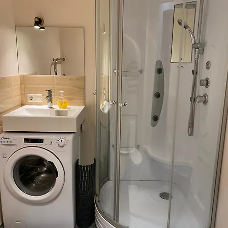 Apartament Cat Garden Deluxe *